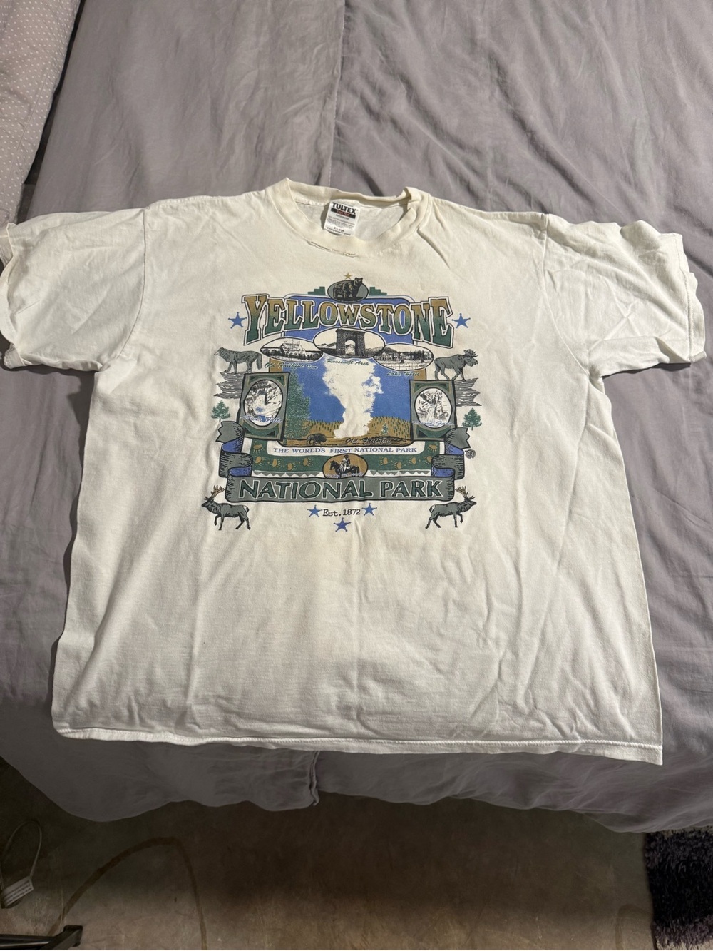 Yellowstone National Park Graphic Tee